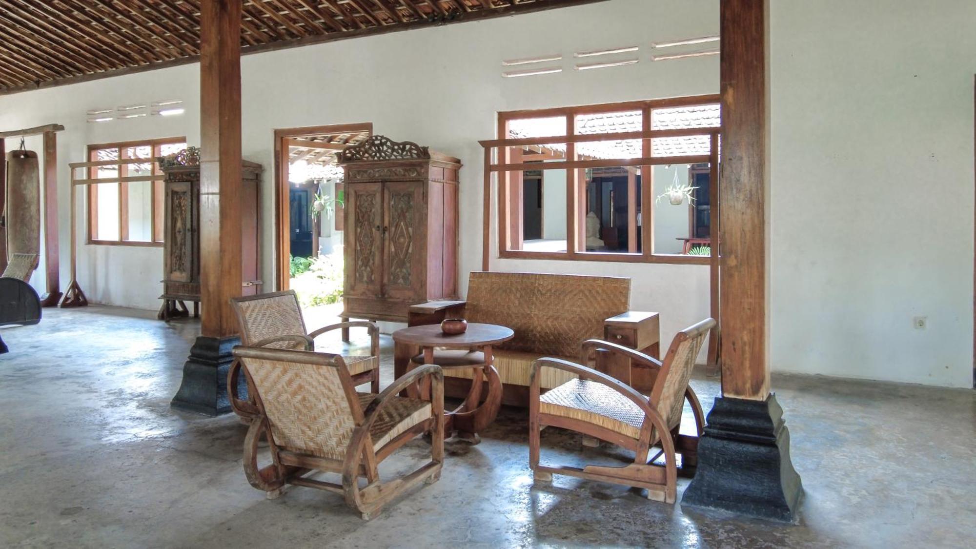 Ohmmstay - Rumah Pendopo Tanjungtirto Екстериор снимка