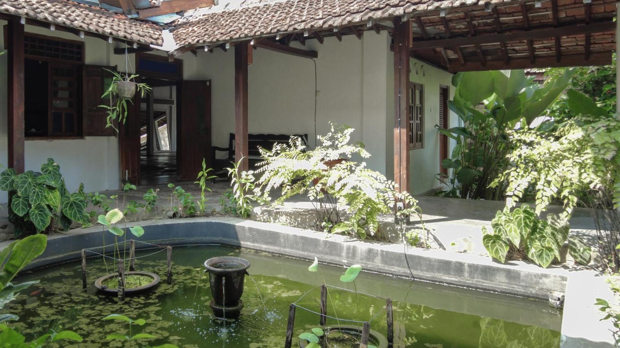 Ohmmstay - Rumah Pendopo Tanjungtirto Екстериор снимка